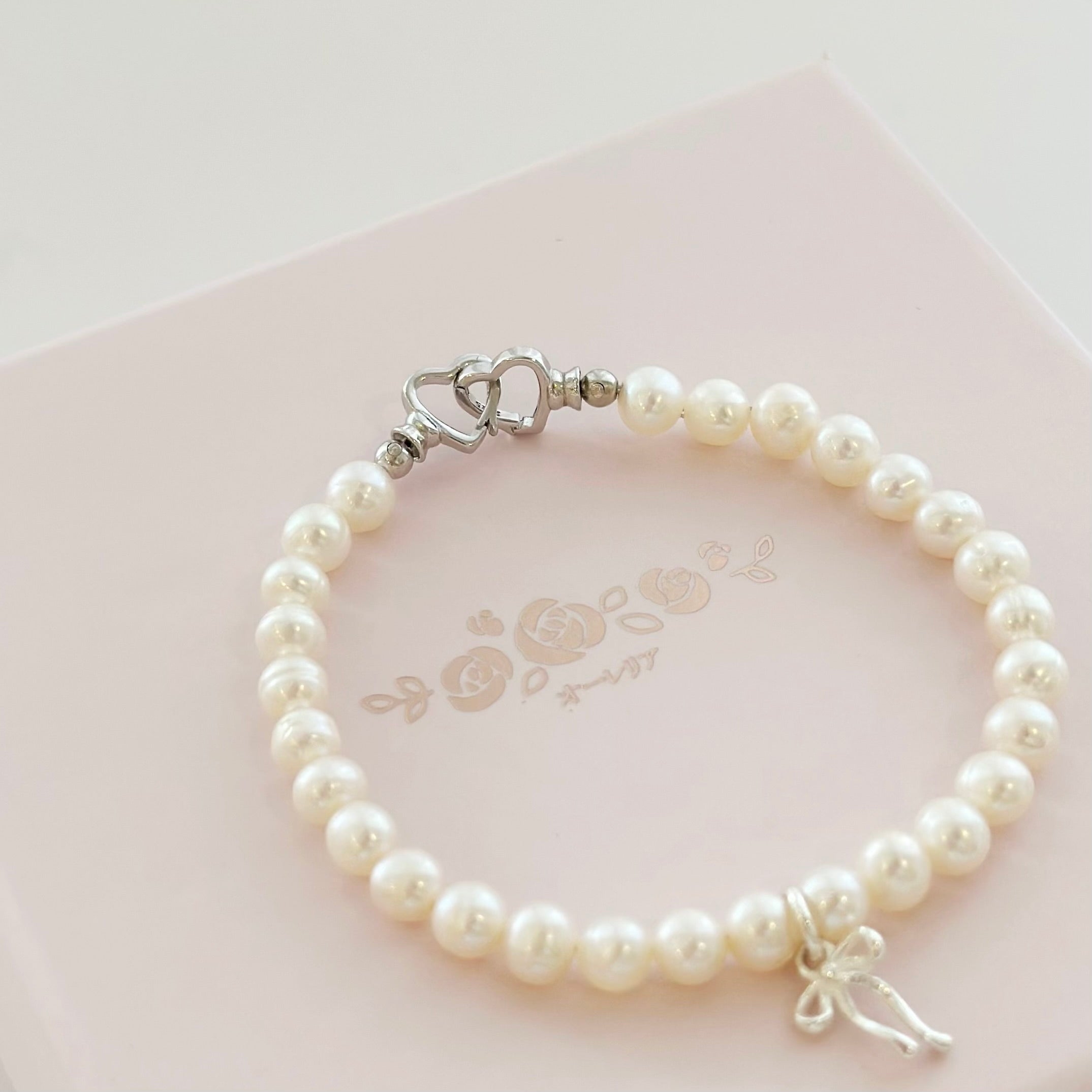 pearl earrings, dainty pearl bracelet, freshwater pearl necklace,  akoya pearl., handmade, sensitive skin, bridal, sterling silver, hypoallergenic, gift idea, seawater pearl, pearl neckace, keshi pearl, baroque pearl, mini pearl, 珍珠 淡水珍珠 ak pearl
海水珍珠 s925 cultural pear present gift for her gift ideas pearl made in Malaysia south sea pearl 米珠 natural pearl mutiara Gift for her Dainty Delicate Minimalist everyday earrings everyday wear lustre near round pearl bracelet mutiara rantai
adjustable 6mm 8mm 4mm