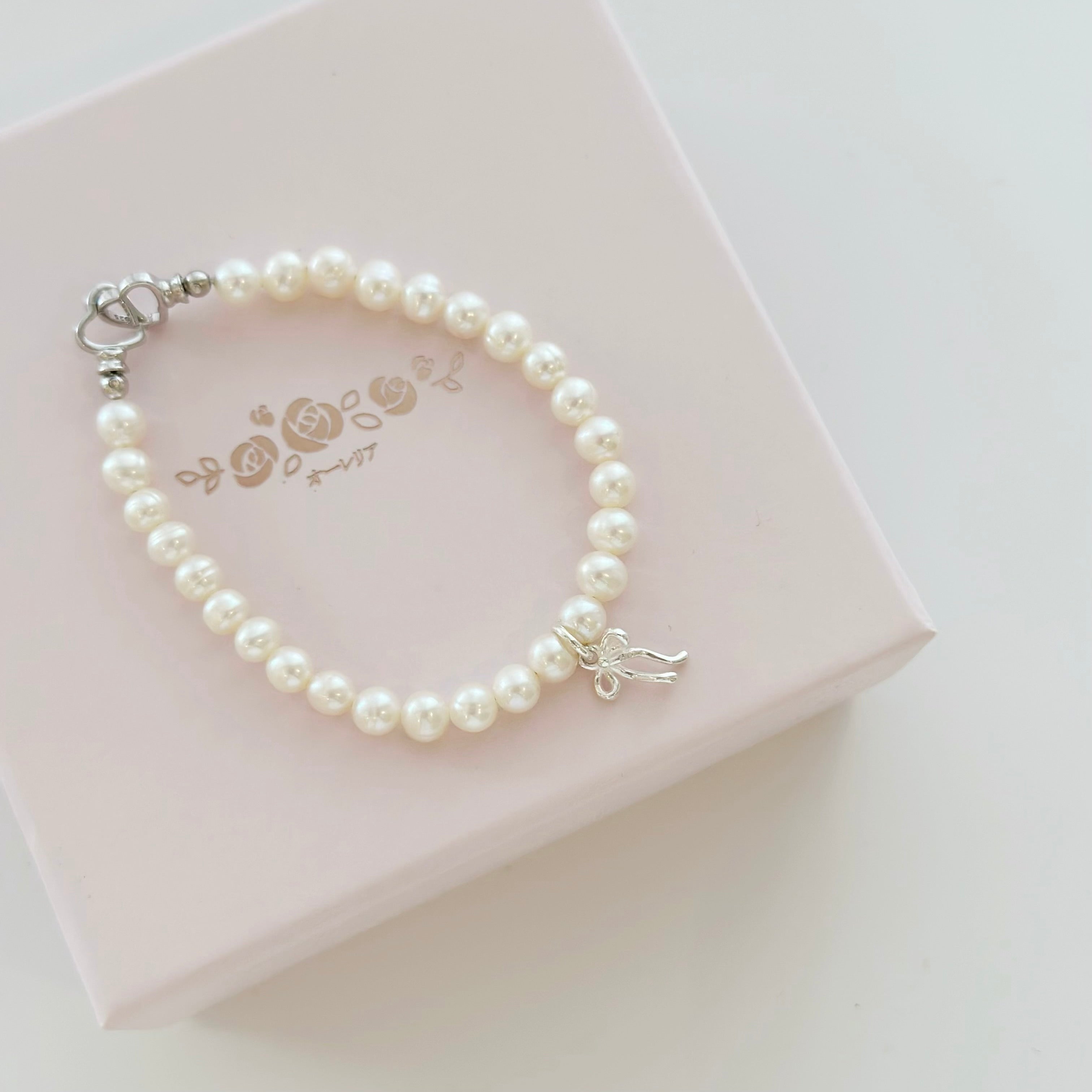 pearl earrings, dainty pearl bracelet, freshwater pearl necklace,  akoya pearl., handmade, sensitive skin, bridal, sterling silver, hypoallergenic, gift idea, seawater pearl, pearl neckace, keshi pearl, baroque pearl, mini pearl, 珍珠 淡水珍珠 ak pearl
海水珍珠 s925 cultural pear present gift for her gift ideas pearl made in Malaysia south sea pearl 米珠 natural pearl mutiara Gift for her Dainty Delicate Minimalist everyday earrings everyday wear lustre near round pearl bracelet mutiara rantai
adjustable 6mm 8mm 4mm