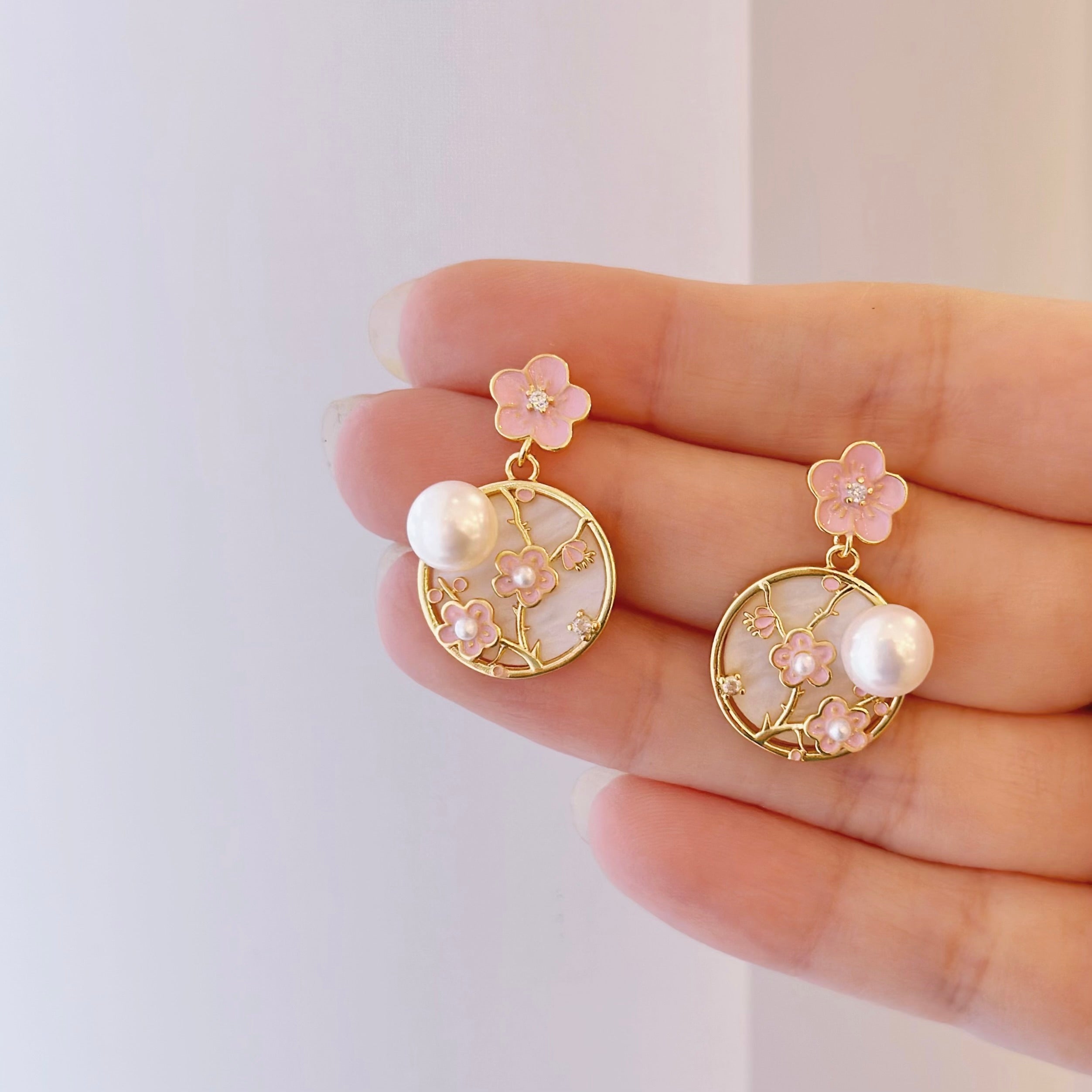 Ume Pearl Earrings 桃花
