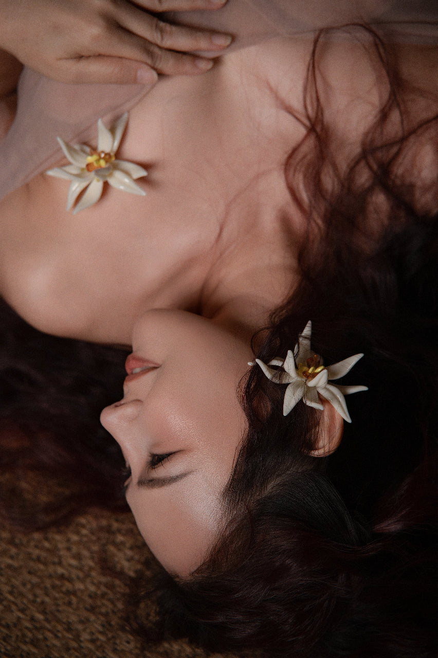 portrait photoshoot photoshooting kl photoshooting celebrity style photo Celebrity-style portrait photoshoot with professional makeover and outfit styling Malaysia portrait photoshoot package wedding photo photoshoot