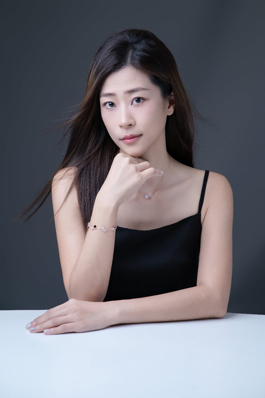 portrait photoshoot photoshooting kl photoshooting celebrity style photo Celebrity-style portrait photoshoot with professional makeover and outfit styling Malaysia portrait photoshoot package wedding photo photoshoot