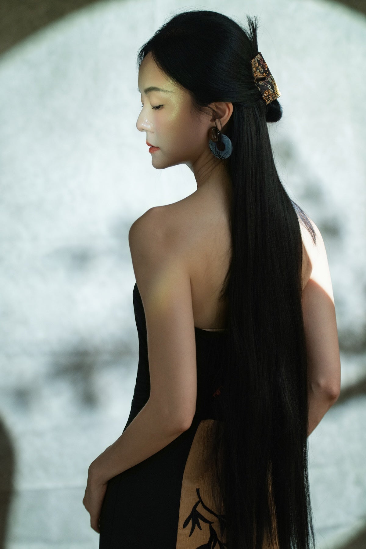 portrait photoshoot photoshooting kl photoshooting celebrity style photo Celebrity-style portrait photoshoot with professional makeover and outfit styling Malaysia portrait photoshoot package wedding photo photoshoot