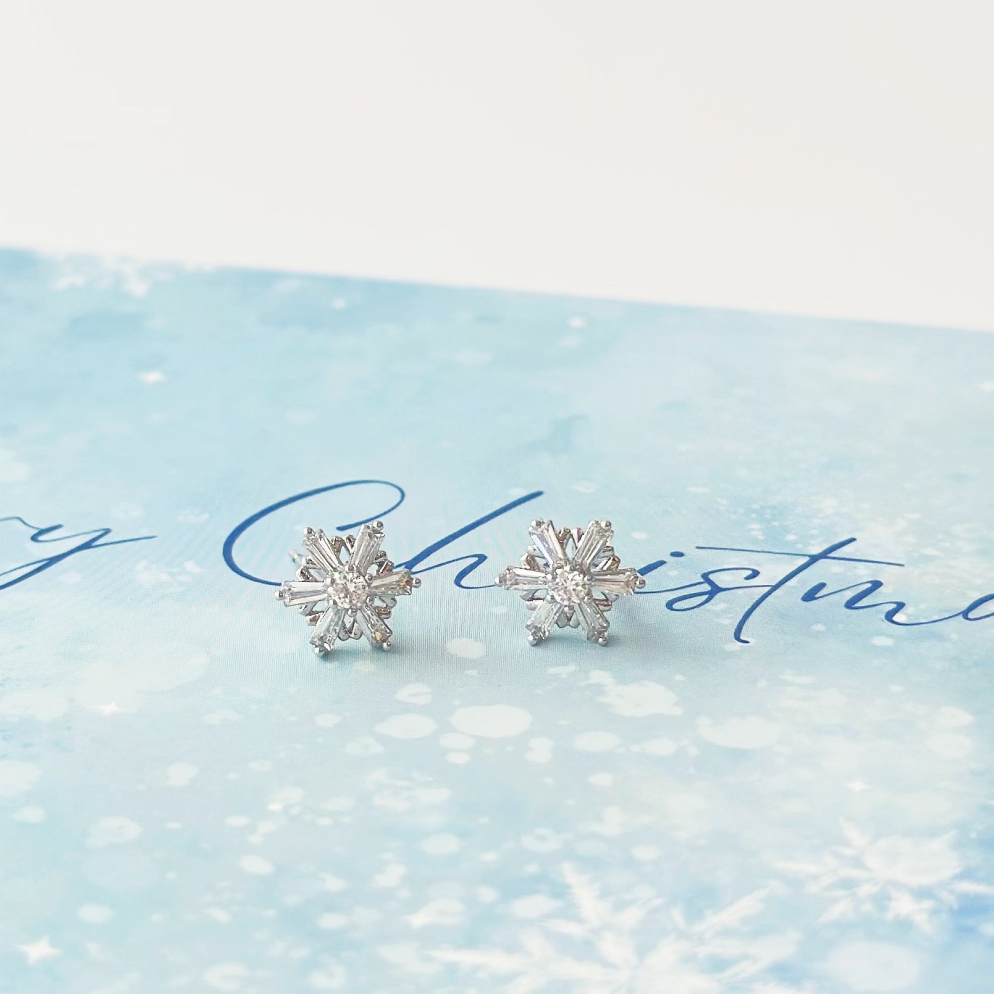 Christmas daily wear earrings 925 sterling silver hypoallergenic made in Korea for sensitive skin snowflake , 雪花

圣诞日常耳环 925纯银 低敏 韩国制造 适合敏感肌,  适合日常佩戴,韩国发饰
韩国饰品
韩国耳环, 梅花

Anting-anting harian Krismas perak 925 hypoalergenik buatan Korea
gift for her, 冬季送她礼物, sakura, flower