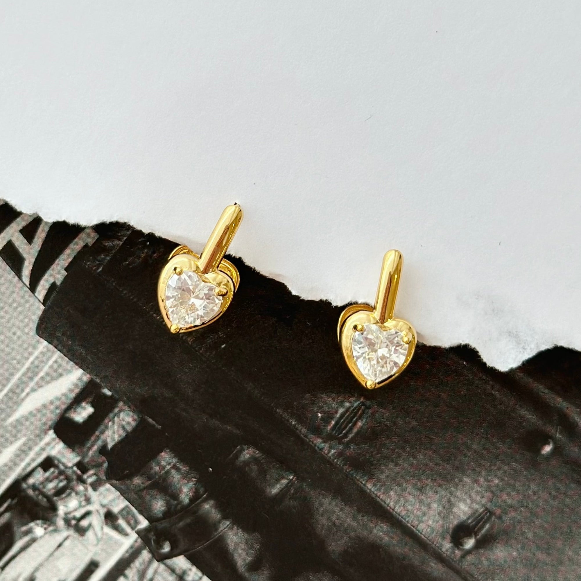 korean earrings bracelet jewellery Malaysia necklace korean jewellery rings earrings malaysia korean style earrings malaysia jewellery jewelry jewellery accessories hypoallergenic earrings ear cuff huggies silver necklace made in korea jewelry fashion jewellery malaysia earrings online shop malaysia Gift idea Gift for her Made in Korea Cubic Zirconia 925 Sterling Silver No Piercing Jewelry Dainty Minimalist Bestie anting subang clip on 925 silver gf gift local Dainty Daily wear Gift Set aurelia atelier