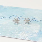Christmas daily wear earrings 925 sterling silver hypoallergenic made in Korea for sensitive skin snowflake , 雪花

圣诞日常耳环 925纯银 低敏 韩国制造 适合敏感肌,  适合日常佩戴,韩国发饰
韩国饰品
韩国耳环, 梅花

Anting-anting harian Krismas perak 925 hypoalergenik buatan Korea
gift for her, 冬季送她礼物, sakura, flower