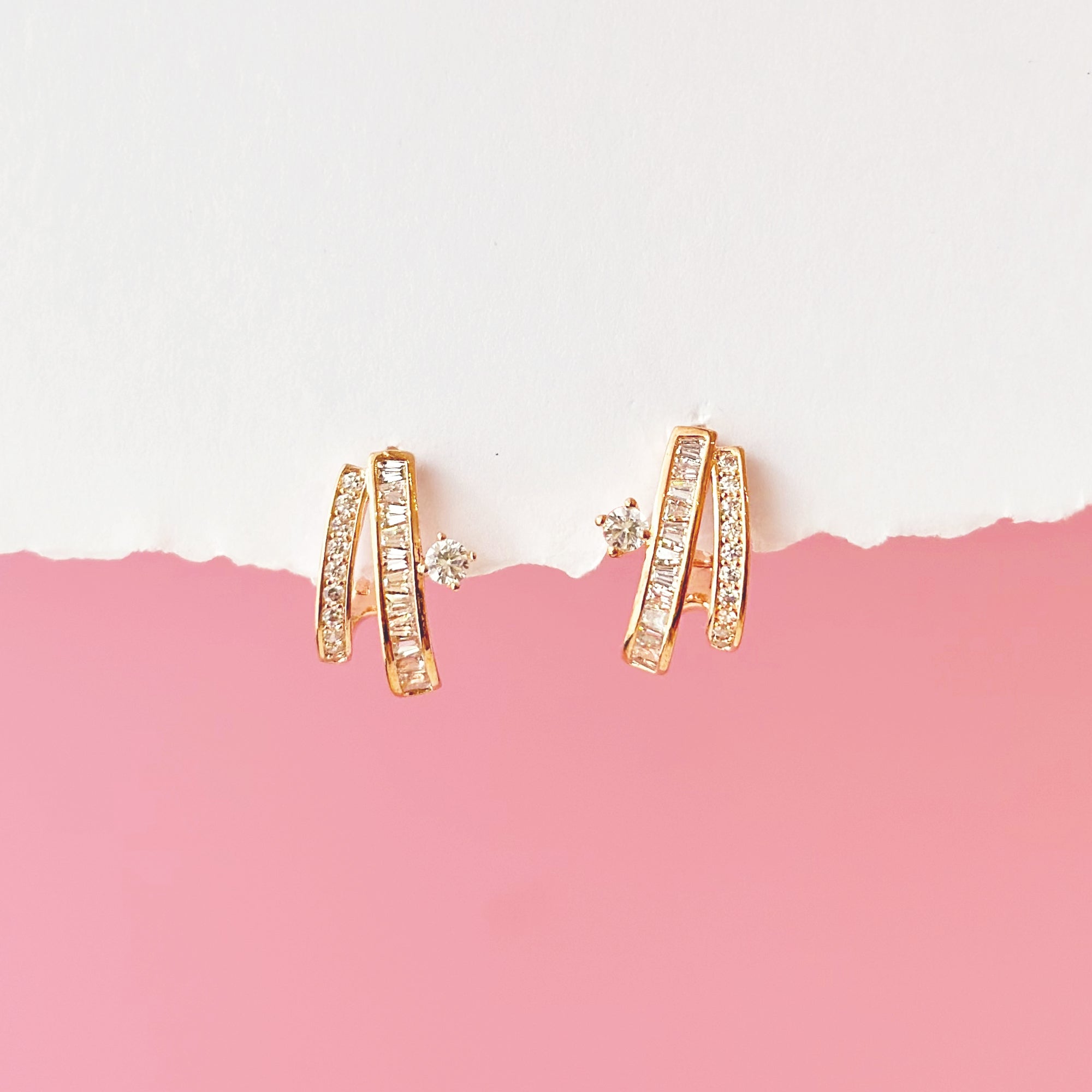 Gift set for her, hadiah untuk wanita, 送给她的礼物, bracelet, ring, necklace, earrings, korean earrings, made in korea, dainty jewellery, lazy girl jewellery, S925 silver, 925 sterling silver, huggie earrings, clip on, daily wear, cubic zirconia, bridesmaid gift, gift for her, Malaysia online shop, fashion jewellery, Korean jewellery accessories, sensitive skin, tahan karat, 适合日常佩戴, anting, rantai tangan, rantai leher, cincin, gift idea, no piercing, earrings malaysia, subang, Pearl, Freshwater pearl, 韩国发饰, 韩国饰品