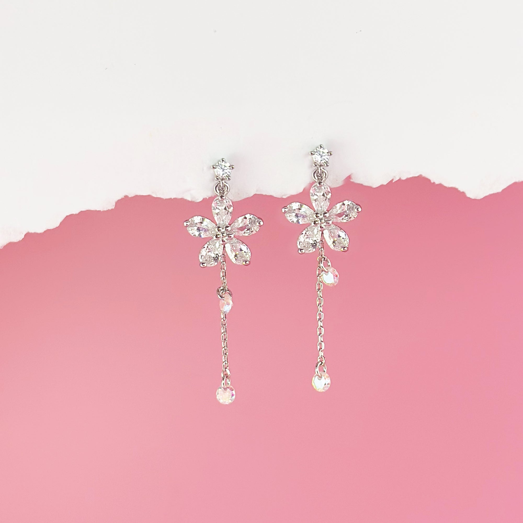 korean earrings bracelet jewellery Malaysia necklace korean jewellery rings earrings malaysia korean style earrings malaysia jewellery jewelry jewellery accessories hypoallergenic earrings ear cuff huggies silver necklace made in korea jewelry fashion jewellery malaysia earrings online shop malaysia Gift idea Gift for her Made in Korea Cubic Zirconia 925 Sterling Silver No Piercing Jewelry Dainty Minimalist Bestie anting subang clip on 925 silver gf gift local Dainty Daily wear Gift Set aurelia atelier