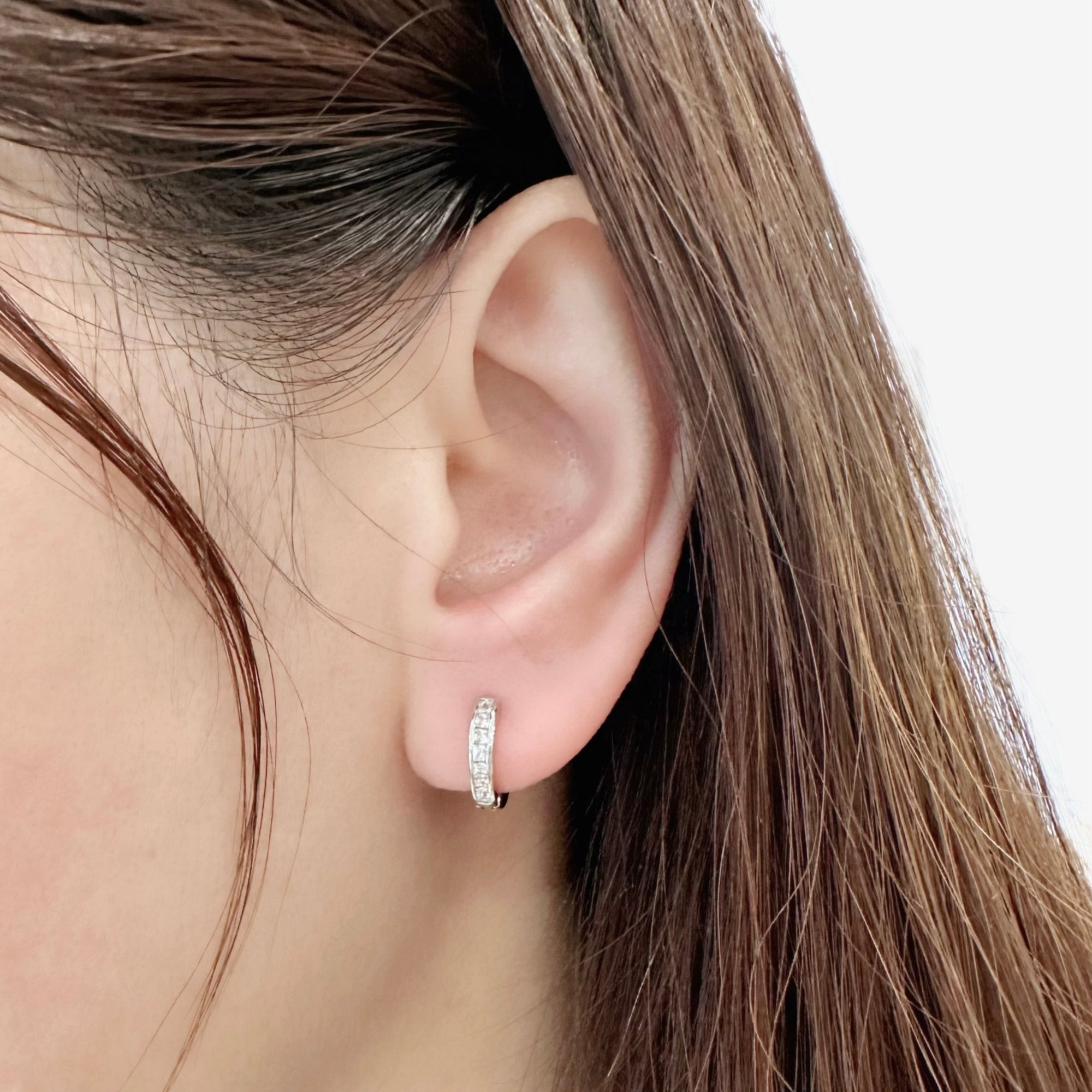 korean earrings bracelet jewellery Malaysia necklace korean jewellery rings earrings malaysia korean style earrings jewellery accessories hypoallergenic earrings ear cuff huggies silver necklace made in korea jewelry fashion jewellery malaysia earrings online shop malaysia Gift idea Gift for her Made in Korea Cubic Zirconia 925 Sterling Silver No Piercing Dainty Minimalist Daily wear Bestie Korean Anting Cincin Clip on 韩国耳环 韩国发饰 韩国饰品 hypoallergenic birthday gift set bridesmaid aurelia atelier
