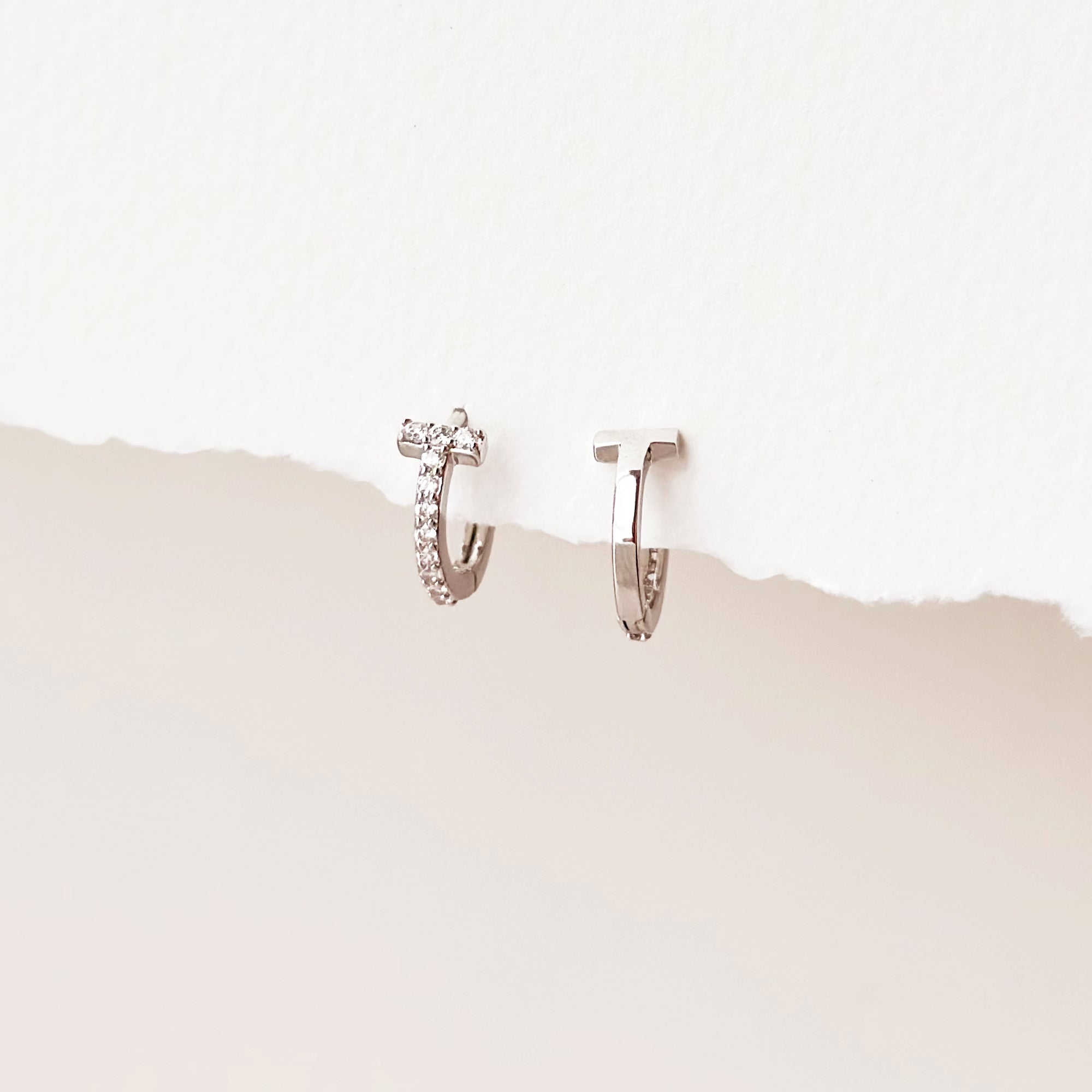 korean earrings bracelet jewellery Malaysia necklace korean jewellery rings earrings malaysia korean style earrings jewellery accessories hypoallergenic earrings ear cuff huggies silver necklace made in korea jewelry fashion jewellery malaysia earrings online shop malaysia Gift idea Gift for her Made in Korea Cubic Zirconia 925 Sterling Silver No Piercing Dainty Minimalist Daily wear Bestie Korean Anting Cincin Clip on 韩国耳环 韩国发饰 韩国饰品 hypoallergenic birthday gift set bridesmaid aurelia atelier