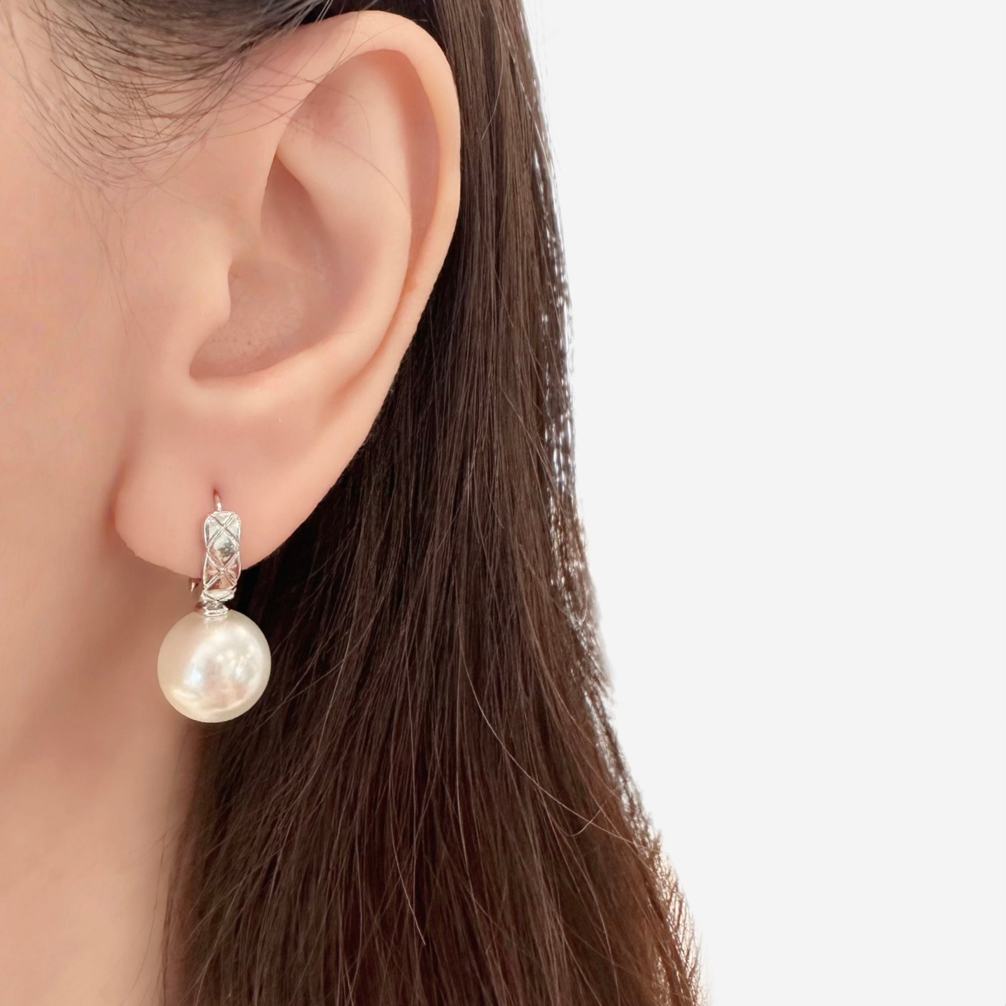 korean earrings bracelet jewellery Malaysia necklace korean jewellery rings earrings malaysia korean style earrings malaysia jewellery jewelry jewellery accessories hypoallergenic earrings ear cuff huggies silver necklace made in korea jewelry fashion jewellery malaysia earrings online shop malaysia Gift idea Gift for her Made in Korea Cubic Zirconia 925 Sterling Silver No Piercing Jewelry Dainty Minimalist Bestie anting subang clip on 925 silver gf gift local Dainty Daily wear Gift Set aurelia atelier