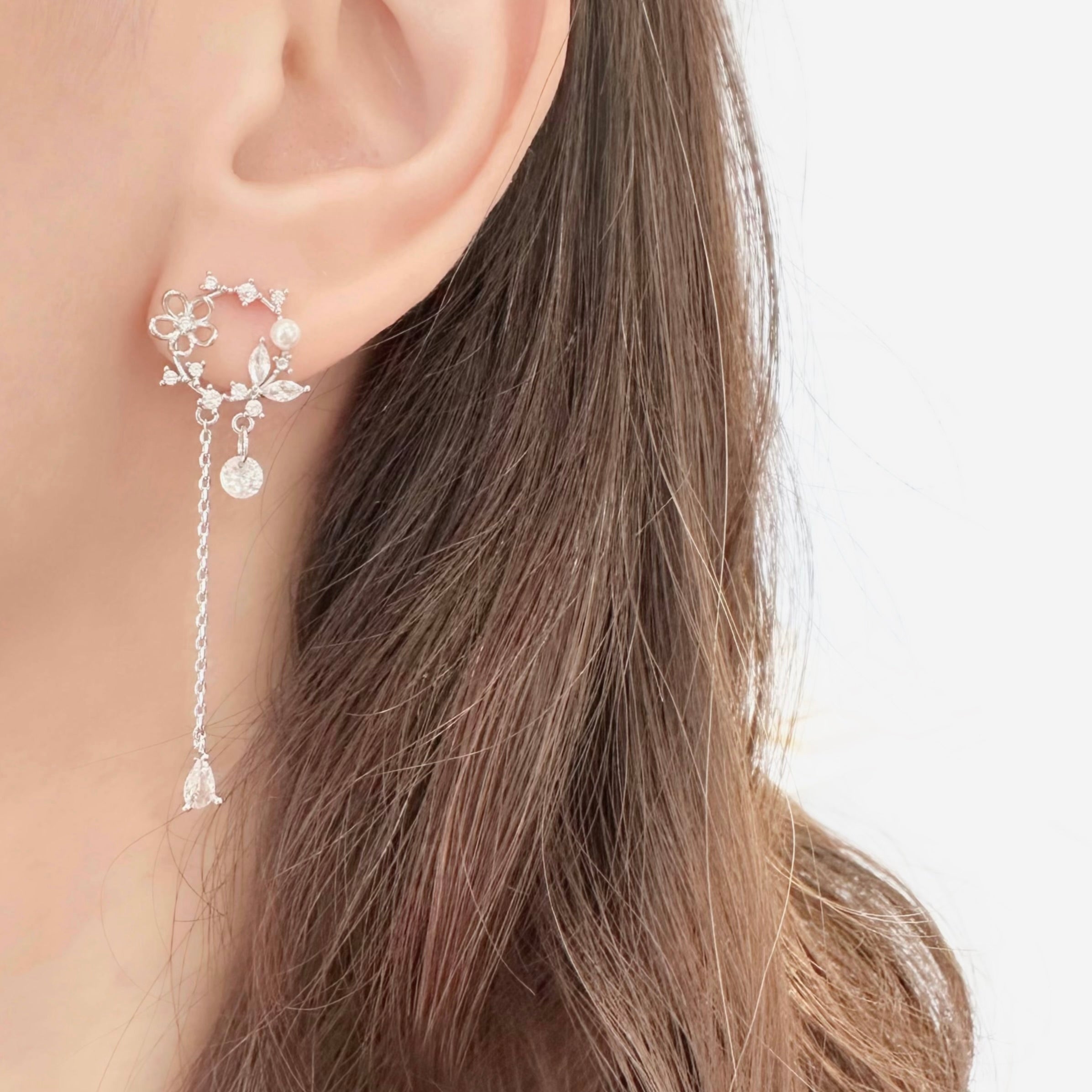 korean earrings bracelet jewellery Malaysia necklace korean jewellery rings earrings malaysia korean style earrings malaysia jewellery jewelry jewellery accessories hypoallergenic earrings ear cuff huggies silver necklace made in korea jewelry fashion jewellery malaysia earrings online shop malaysia Gift idea Gift for her Made in Korea Cubic Zirconia 925 Sterling Silver No Piercing Jewelry Dainty Minimalist Bestie anting subang clip on 925 silver gf gift local Dainty Daily wear Gift Set aurelia atelier