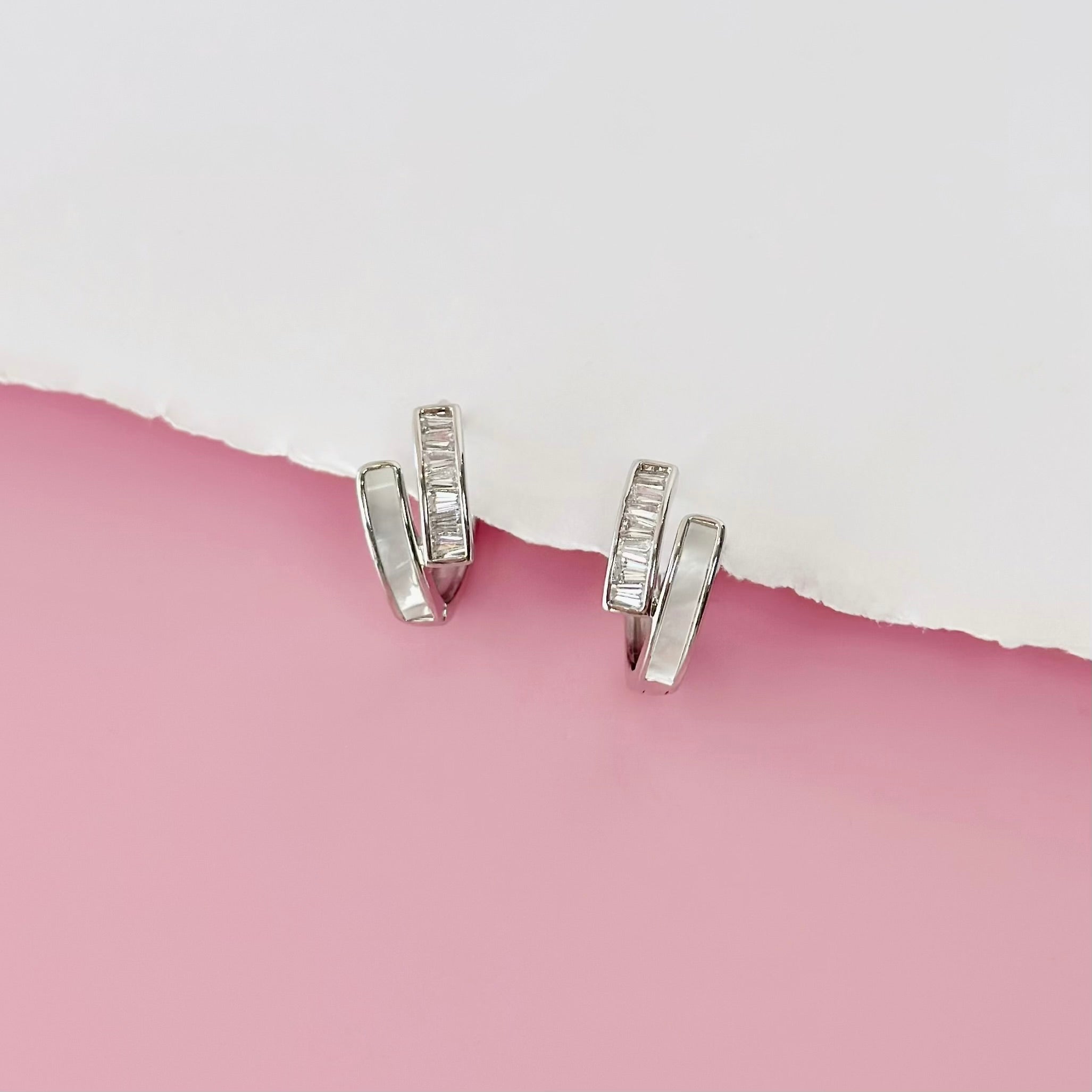 korean earrings bracelet jewellery Malaysia necklace korean jewellery rings earrings malaysia korean style earrings jewellery accessories hypoallergenic earrings ear cuff huggies silver necklace made in korea jewelry fashion jewellery malaysia earrings online shop malaysia Gift idea Gift for her Made in Korea Cubic Zirconia 925 Sterling Silver No Piercing Dainty Minimalist Daily wear Bestie Korean Anting Cincin Clip on 韩国耳环 韩国发饰 韩国饰品 hypoallergenic birthday gift set bridesmaid aurelia atelier