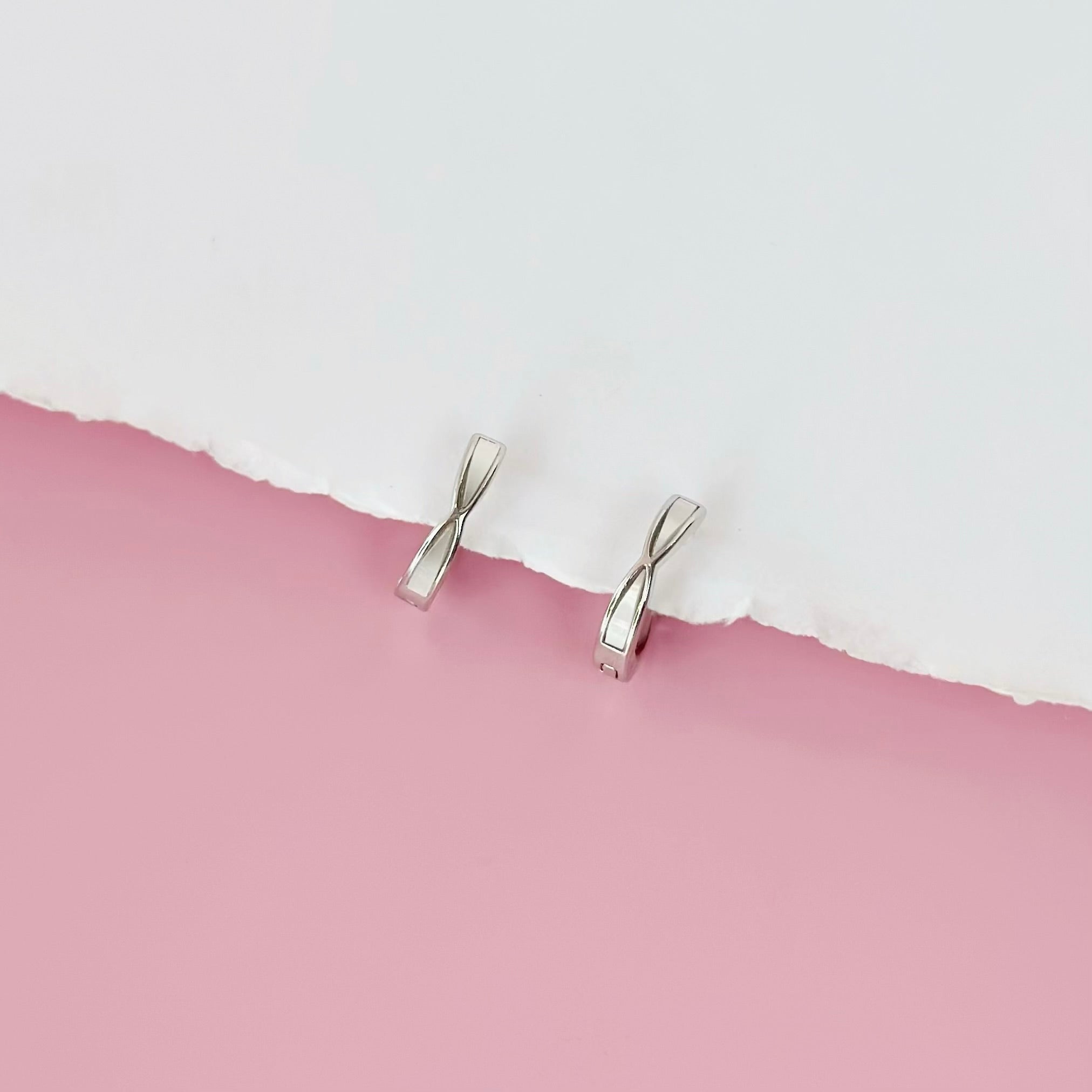 korean earrings bracelet jewellery Malaysia necklace korean jewellery rings earrings malaysia korean style earrings jewellery accessories hypoallergenic earrings ear cuff huggies silver necklace made in korea jewelry fashion jewellery malaysia earrings online shop malaysia Gift idea Gift for her Made in Korea Cubic Zirconia 925 Sterling Silver No Piercing Dainty Minimalist Daily wear Bestie Korean Anting Cincin Clip on 韩国耳环 韩国发饰 韩国饰品 hypoallergenic birthday gift set bridesmaid aurelia atelier