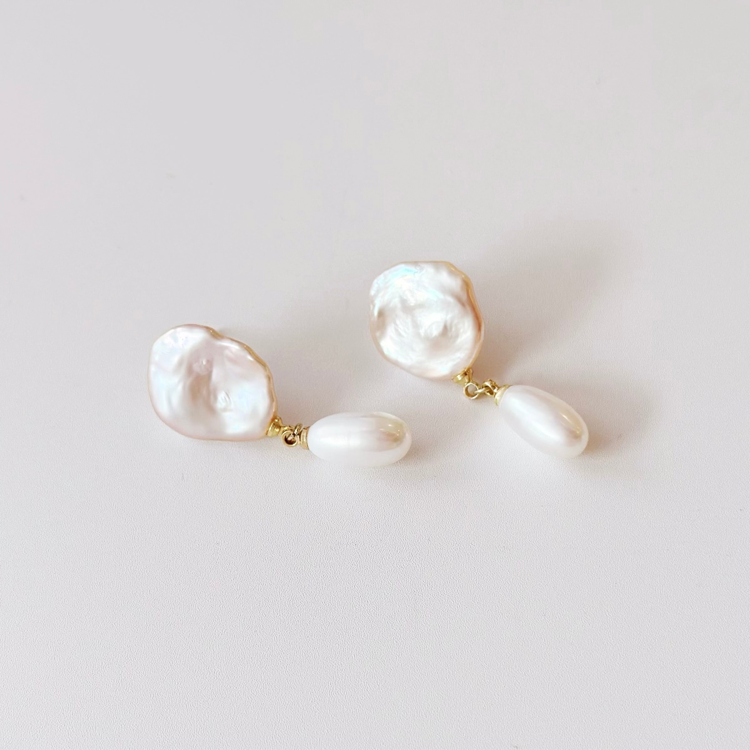 pearl earrings, dainty pearl bracelet, freshwater pearl necklace,  akoya pearl., handmade, sensitive skin, bridal, sterling silver, hypoallergenic, gift idea, seawater pearl, pearl neckace, keshi pearl, baroque pearl, mini pearl, 珍珠 淡水珍珠 ak pearl
海水珍珠 s925 cultural pear present gift for her gift ideas pearl made in Malaysia south sea pearl 米珠 natural pearl mutiara Gift for her Dainty Delicate Minimalist everyday earrings everyday wear lustre near round