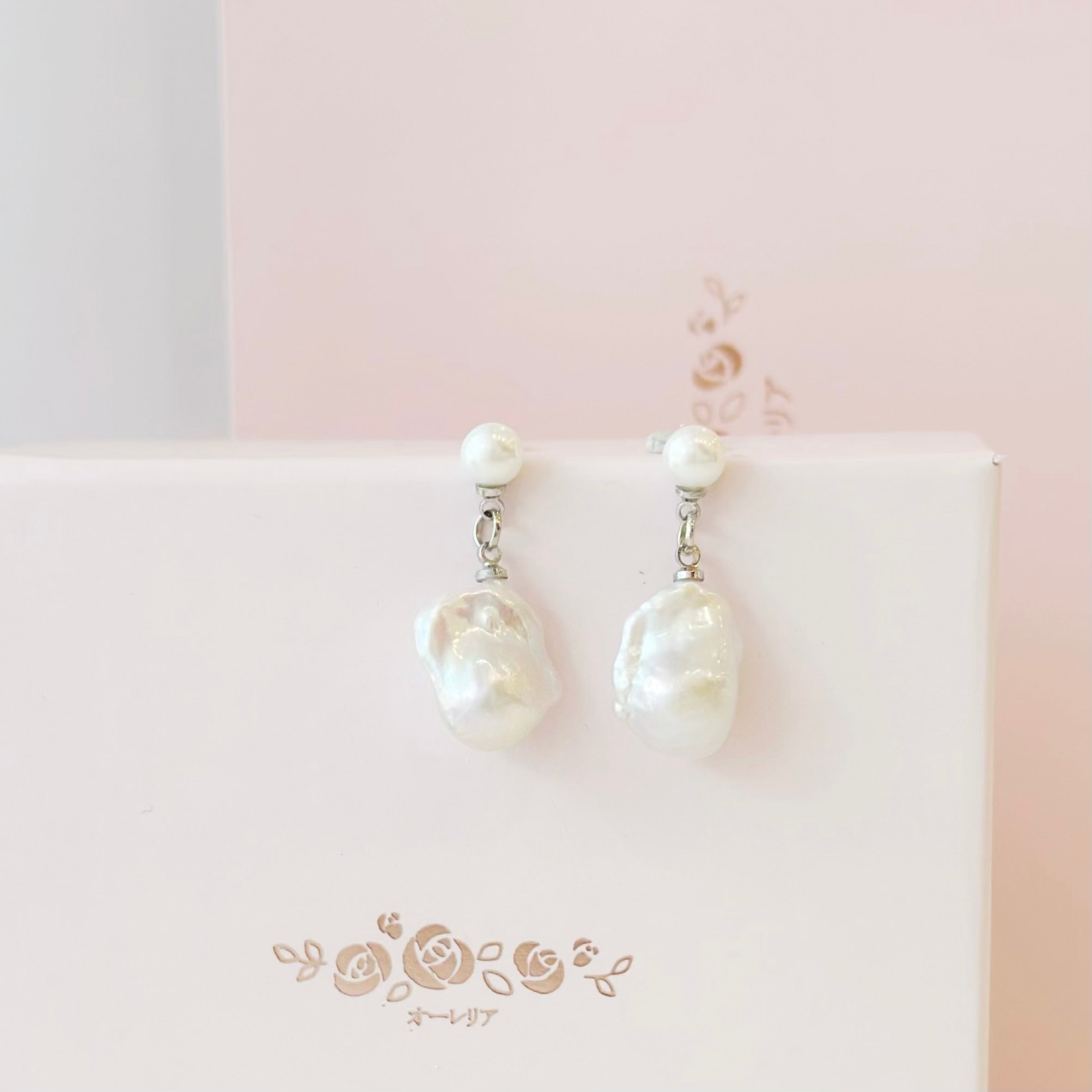 pearl earrings, dainty pearl bracelet, freshwater pearl necklace,  akoya pearl., handmade, sensitive skin, bridal, sterling silver, hypoallergenic, gift idea, seawater pearl, pearl neckace, keshi pearl, baroque pearl, mini pearl, 珍珠 淡水珍珠 ak pearl
海水珍珠 s925 cultural pear present gift for her gift ideas pearl made in Malaysia south sea pearl 米珠 natural pearl mutiara Gift for her Dainty Delicate Minimalist everyday earrings everyday wear lustre near round baroque pearl mini baroque pearl 巴洛克珍珠
