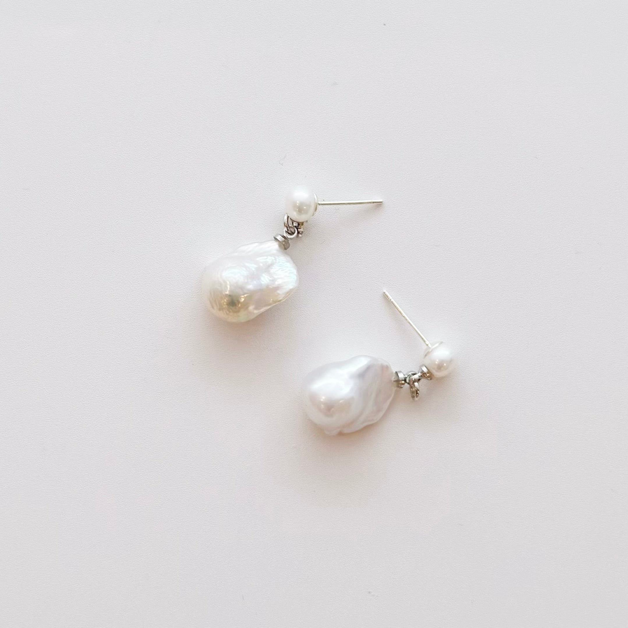 pearl earrings, dainty pearl bracelet, freshwater pearl necklace,  akoya pearl., handmade, sensitive skin, bridal, sterling silver, hypoallergenic, gift idea, seawater pearl, pearl neckace, keshi pearl, baroque pearl, mini pearl, 珍珠 淡水珍珠 ak pearl
海水珍珠 s925 cultural pear present gift for her gift ideas pearl made in Malaysia south sea pearl 米珠 natural pearl mutiara Gift for her Dainty Delicate Minimalist everyday earrings everyday wear lustre near round baroque pearl mini baroque pearl 巴洛克珍珠