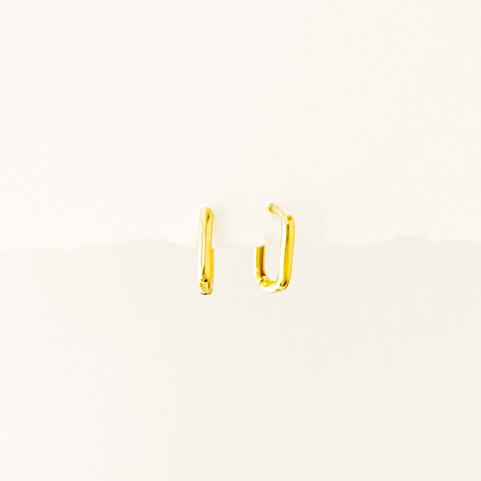 korean earrings bracelet jewellery Malaysia necklace korean jewellery rings earrings malaysia korean style earrings jewellery accessories hypoallergenic earrings ear cuff huggies silver necklace made in korea jewelry fashion jewellery malaysia earrings online shop malaysia Gift idea Gift for her Made in Korea Cubic Zirconia 925 Sterling Silver No Piercing Dainty Minimalist Daily wear Bestie Korean Anting Cincin Clip on 韩国耳环 韩国发饰 韩国饰品 hypoallergenic birthday gift set bridesmaid aurelia atelier