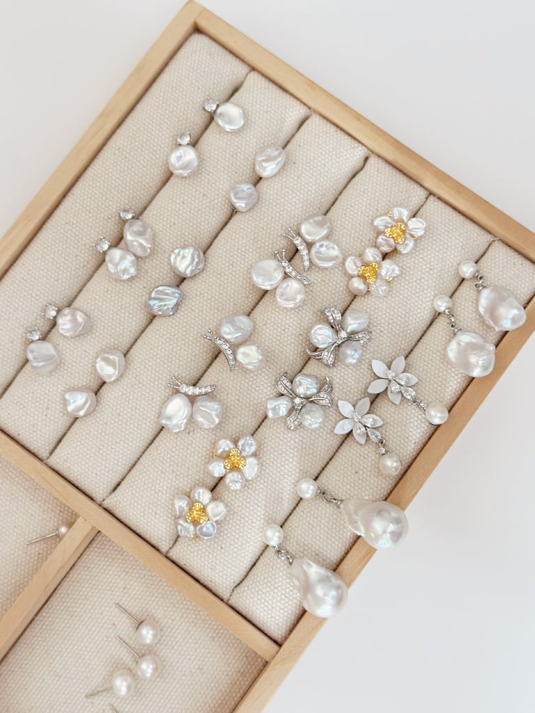pearl earrings, dainty pearl bracelet, freshwater pearl necklace,  akoya pearl., handmade, sensitive skin, bridal, sterling silver, hypoallergenic, gift idea, seawater pearl, pearl neckace, keshi pearl, baroque pearl, mini pearl, 珍珠 淡水珍珠 ak pearl
海水珍珠 s925 cultural pear present gift for her gift ideas pearl made in Malaysia south sea pearl 米珠 natural pearl mutiara Gift for her Dainty Delicate Minimalist everyday earrings everyday wear lustre  925银针珍珠耳环 巴洛克珍珠 手工制作 饰品 韩国设计 芥子珍珠 ks珍珠