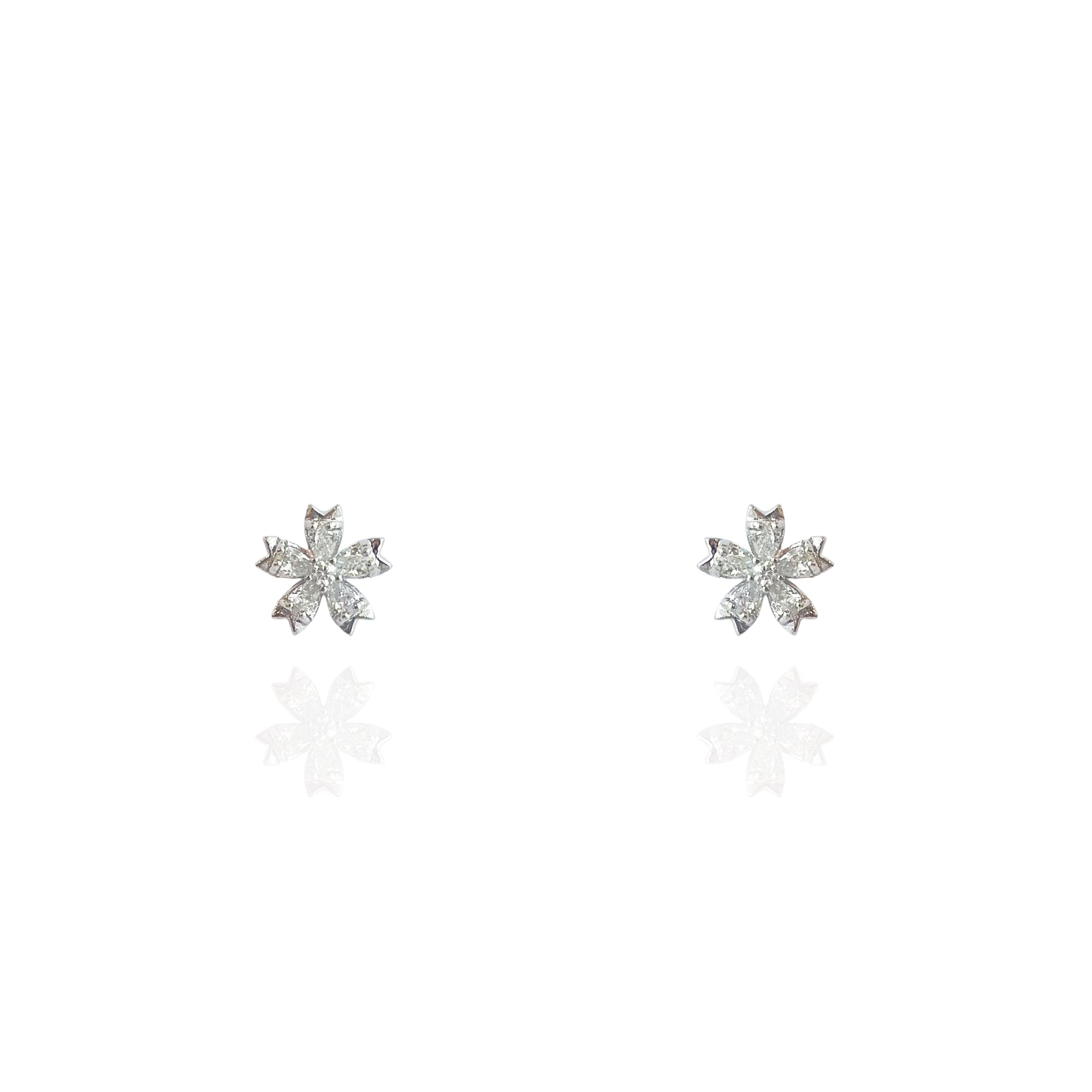 Christmas daily wear earrings 925 sterling silver hypoallergenic made in Korea for sensitive skin

圣诞日常耳环 925纯银 低敏 韩国制造 适合敏感肌,  适合日常佩戴,韩国发饰
韩国饰品
韩国耳环

Anting-anting harian Krismas perak 925 hypoalergenik buatan Korea
gift for her, 冬季送她礼物, sakura, flower
