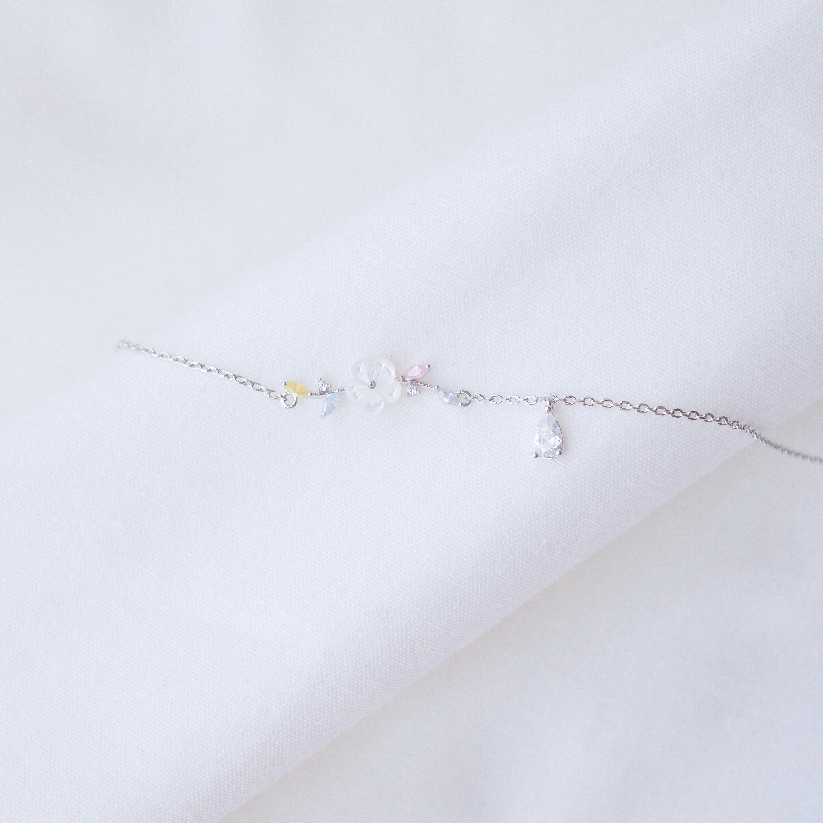 Made in Korea Earrings Necklace Bracelet Korean Anting Rantai Gelang Tangan Cubic Zirconia Bride Bridal Dinner 925 Sterling Silver Accessory Fashion Fancy Stylish Costume Jewellery Online Malaysia Shopping Trendy Accessories Daily Wear Jewelry Dainty Minimalist Delicate Clip On Earrings No Piercing Special Perfect Gift From Heart For Your Loved One Happy Valentines Day Petite Floral Box gift for her bracelet, surprise gift, birthday gift, gift set, premium gift, online gift shop, bridesmaid gift,