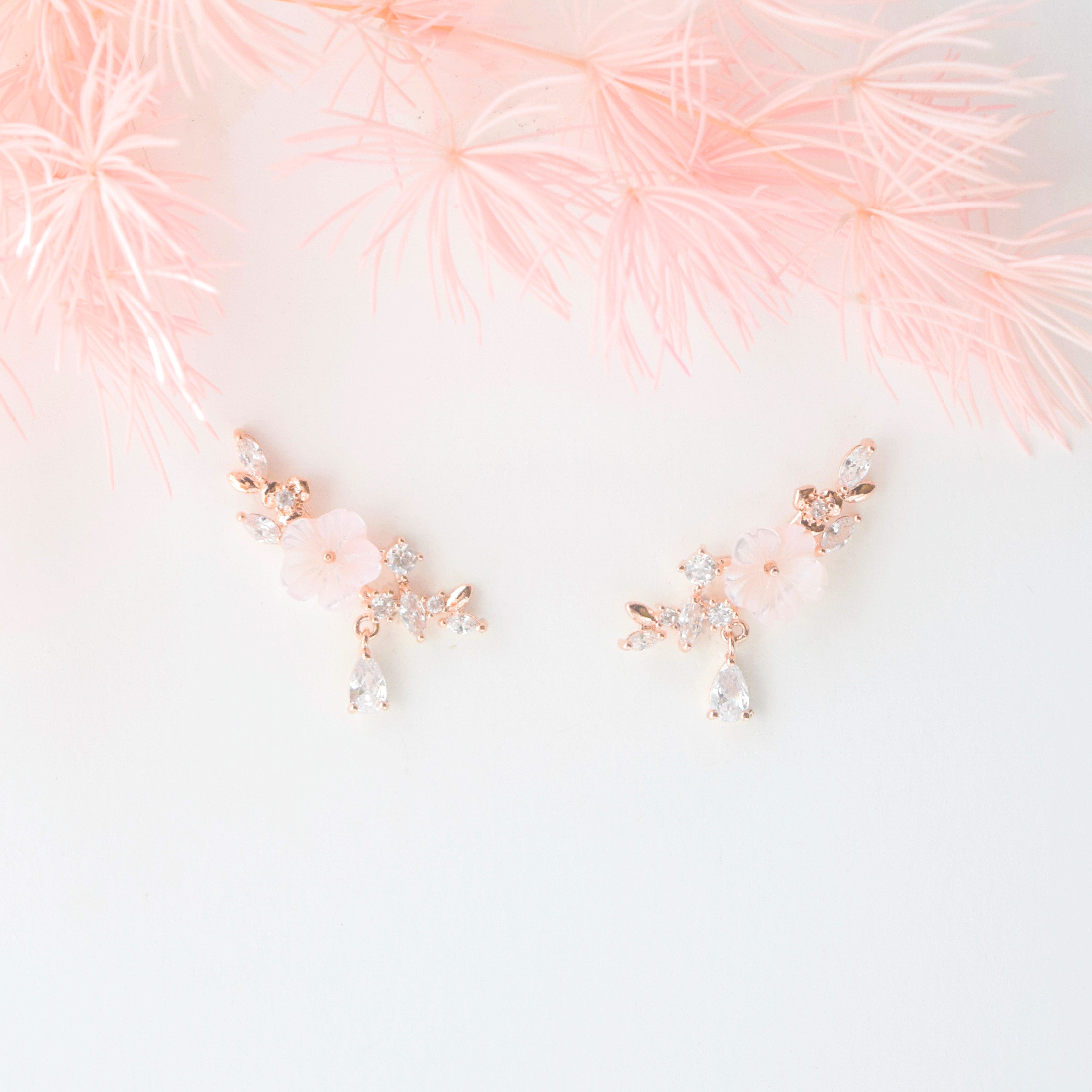 Made in Korea Earrings Korean Anting Cubic Zirconia Bride Bridal Dinner 925 Sterling Silver Fashion Costume Jewellery Online Malaysia Shopping Trendy No Piercing Special Perfect Gift From Heart For Your Loved One Accessory Gift for her Rose Gold Korea Made Earrings Korean Jewellery Jewelry Local Brand in Malaysia Cubic Zirconia Dainty Delicate Minimalist Jewellery Jewelry Bride Clip On Earrings Silver Christmas Gift Set Xmas Silver snowman wreath candy cane present gift for her gift ideas 2 way earrings